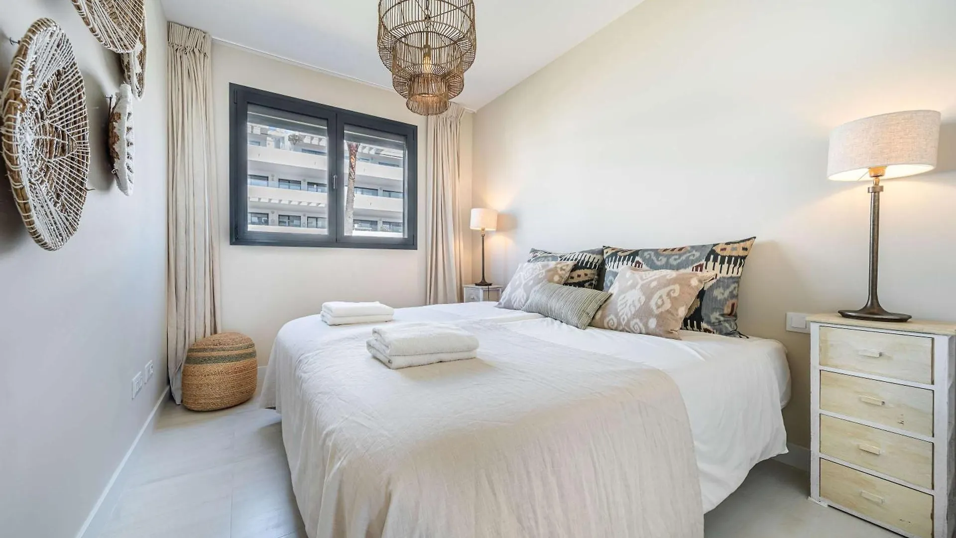 Las Olas Luxurious Retreat Estepona